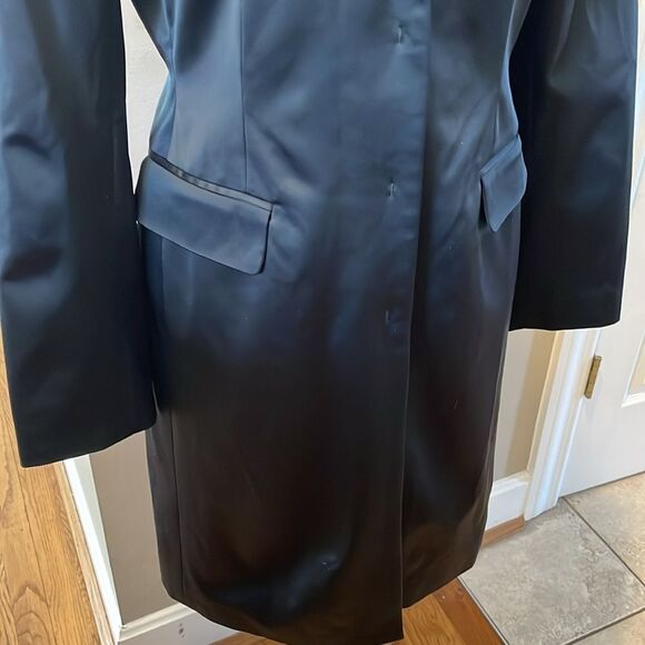 Lord and Taylor Satin Feel Fitted Trench Coat size 8 - Picture 4 of 11